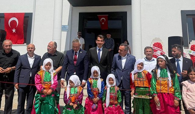 Satılmış Kalınsazlıoğlu Kültür Merkezi Törenle Açıldı