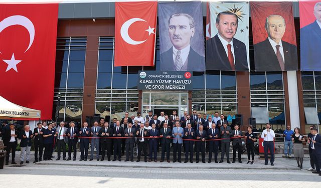 Osmancık'ta Kapalı Yüzme Havuzu Ve Spor Tesisi Açıldı