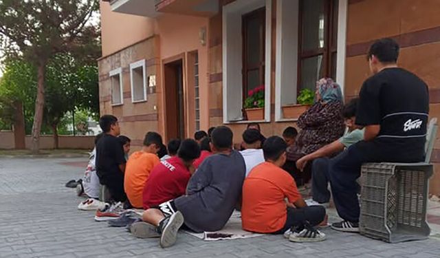 Çocuk Evlerinde İslam Üzerine Söyleşi