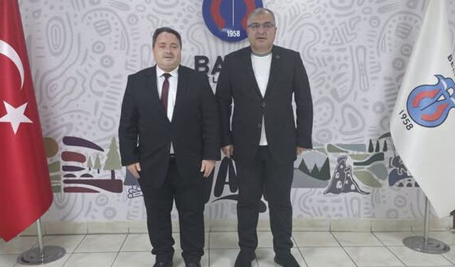 Bayat Milli Eğitim Müdürü Fırat, Başkan Ünlü’yü Ziyaret Etti