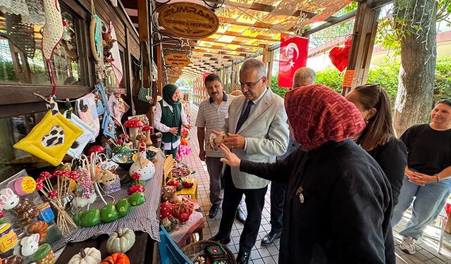 Sanat Sokağına Zarif Ziyaret
