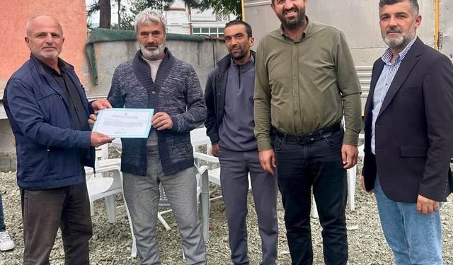Cumhurbaşkanı Erdoğan’dan eski üyelere selam ve teşekkür