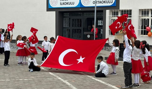 Alaca’da İlköğretim Haftası Kutlandı