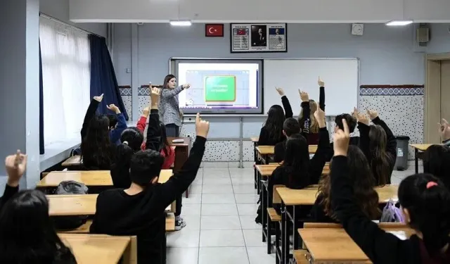 Türkiye'de Muhtemel Eğitim Süresi 2025'te 16,8 Yıl Oldu