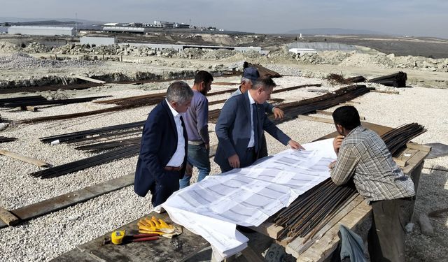 Soğuk hava ve tarım depoları projesinde hafriyat çalışmaları sürüyor
