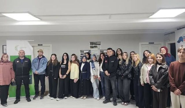 Yeşilay gönüllülerine AFAD’dan eğitim