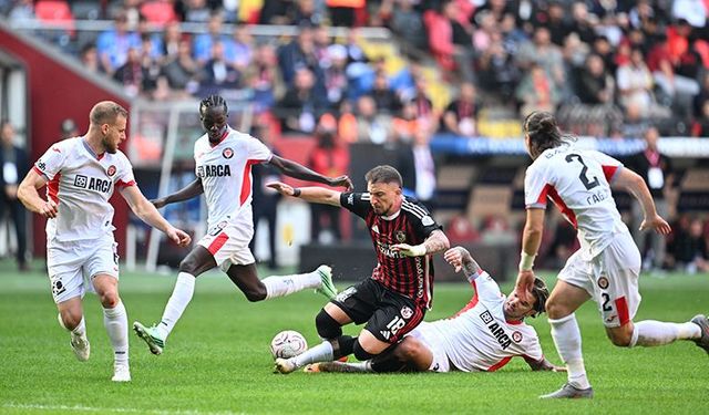 Gaziantep FK: 0 - Arca Çorum FK: 3