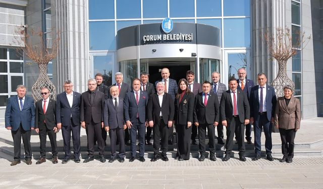 Muhtarlardan başkan Aşgın’a ziyaret