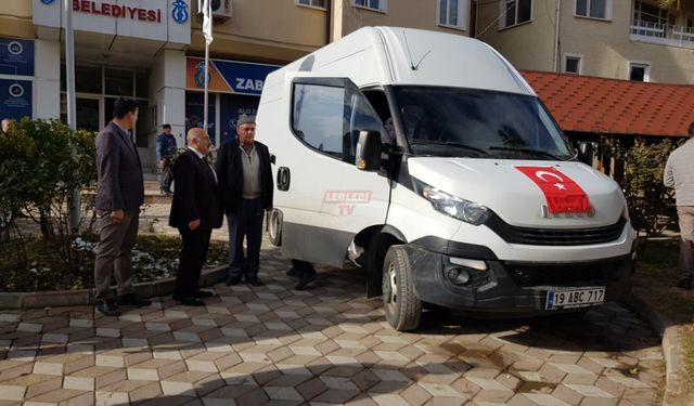 Bayat Belediyesi’nden Deprem Bölgesine İş Makinesi Desteği