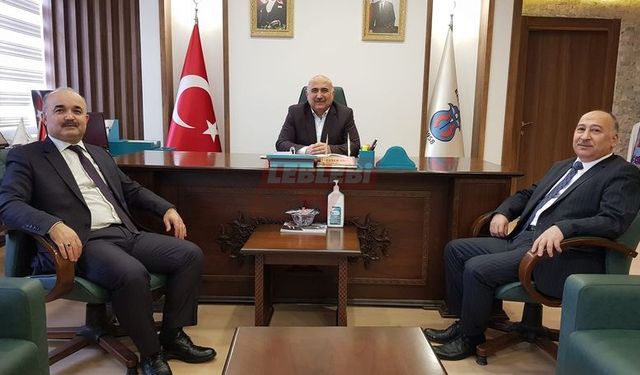 Tapu ve Kadastro Bölge Müdürü Ertürk Başkan Ünlü’yü Ziyaret Etti