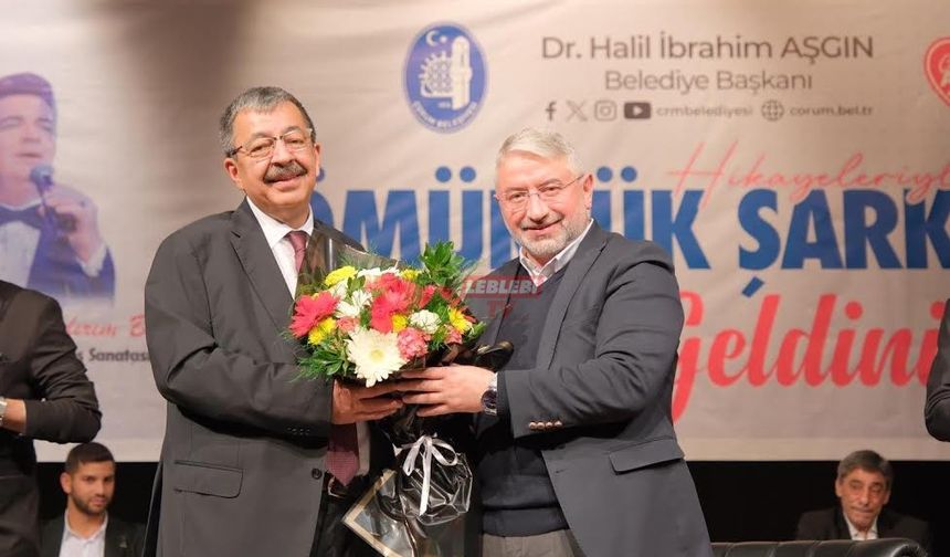 “Hikâyeleriyle Bir Ömürlük Şarkılar” Mest Etti