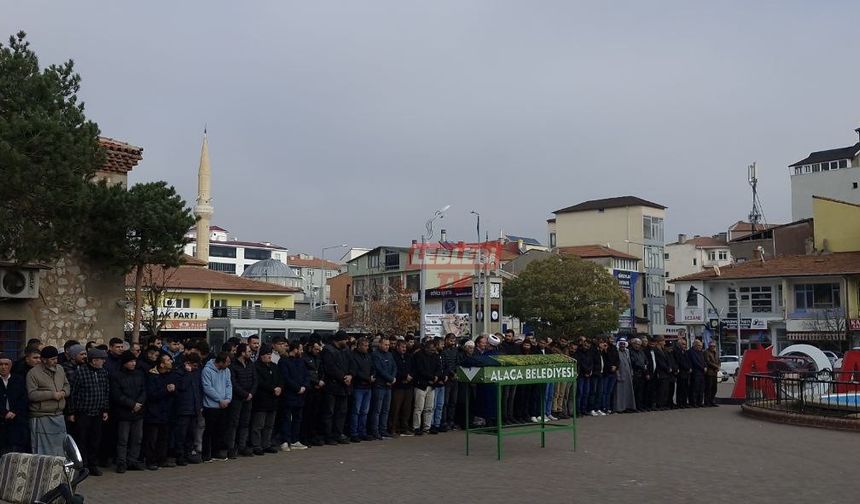 Canına Kıyan Talihsiz Kadın Defnedildi