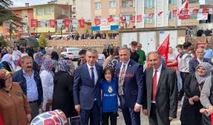Aşdağul AK Parti’den CHP’ye Geçti