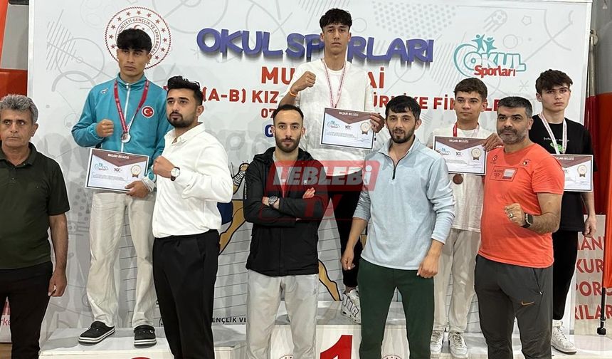 Çorumlu Sporcu Muay Thai Müsabakalarında Türkiye Şampiyonu Oldu