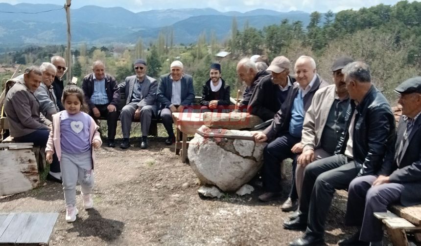 Siyasetin Girmediği Yağmur Duası