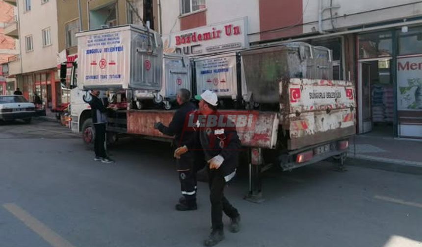 Sungurlu’da Çöp Konteynerleri Yenileniyor