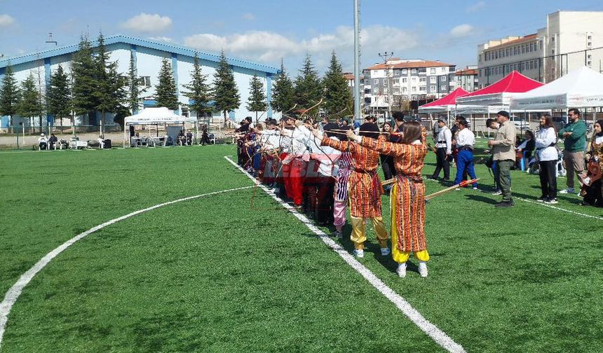 Küçük Okçular Müsabakada