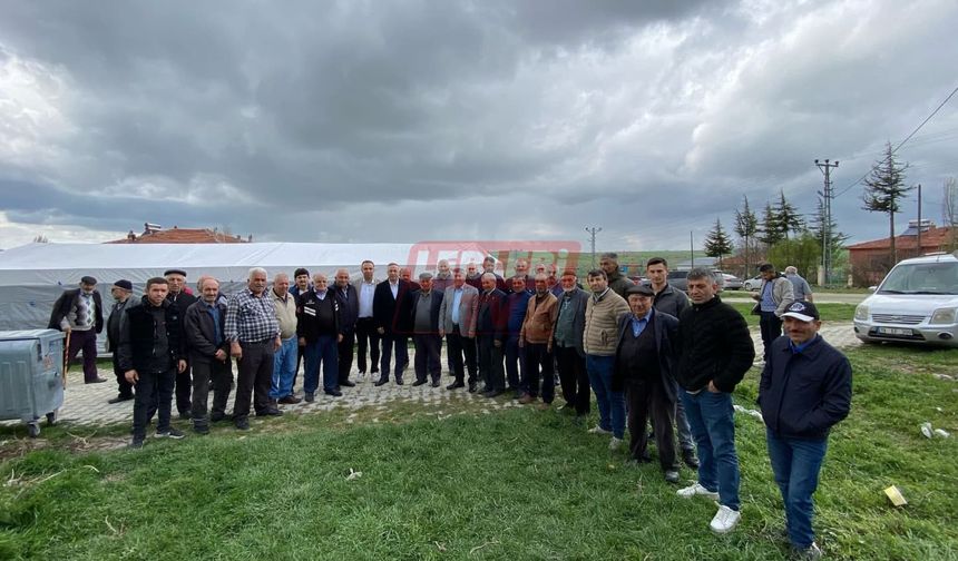 Tahtasız Yağmur Dualarına Katıldı
