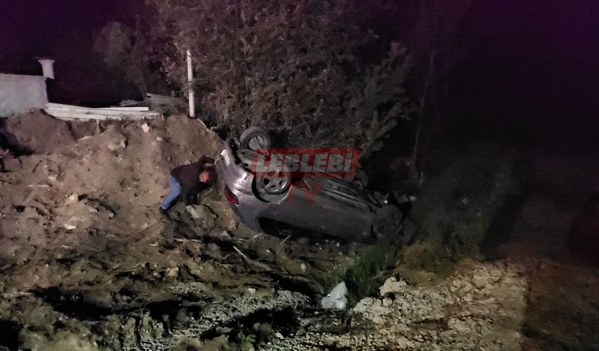 Alkollü Sürücü Dereye Uçtu, Araçta Sıkıştı!