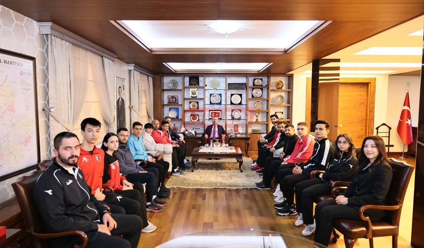 Vali Ali Çalgan’dan Şampiyon Sporculara Tebrik: “Çorum’un Spordaki Başarısı Göz Kamaştırıyor”