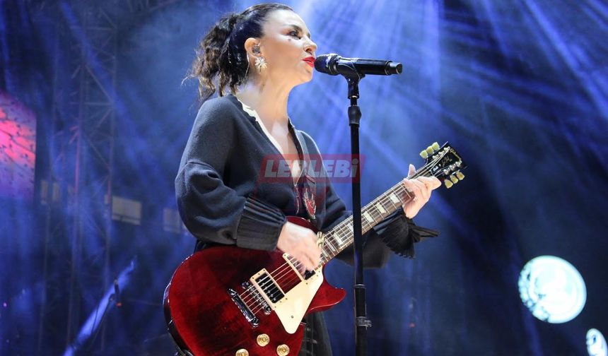 Fatma Turgut’tan Çorum’da Muhteşem Konser