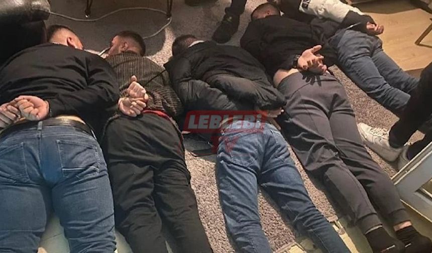 FETÖ Yapılanmasına Operasyon: 13 Zanlı Yakalandı