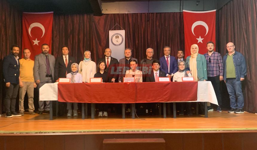 Öğrenciler Mustafa Kutlu Ve Cengiz Aytmatov’u Anlattı