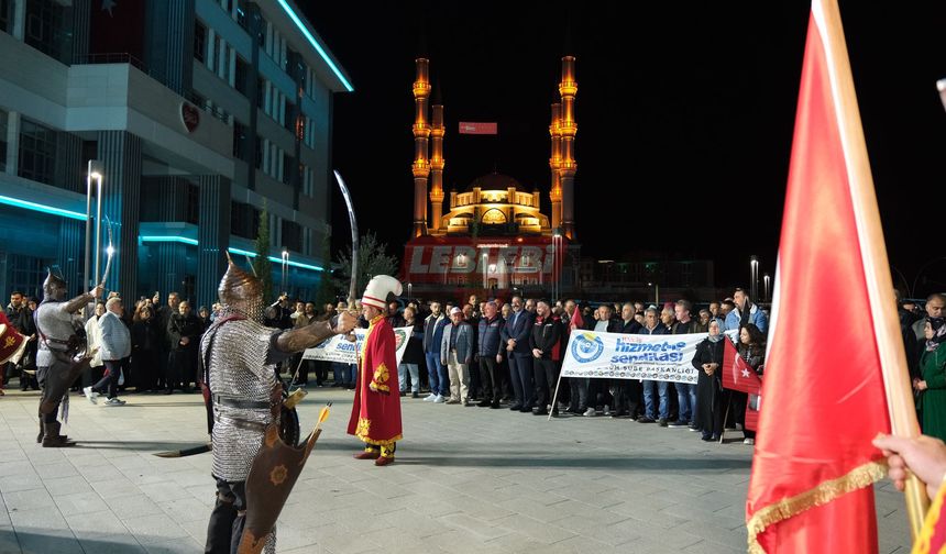 Başkan Aşgın, 1 Mayıs İçin Rize'ye Giden İşçileri Uğurladı