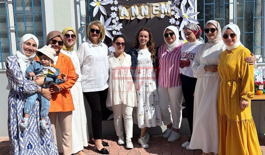 Annelere En Güzel Sürpriz