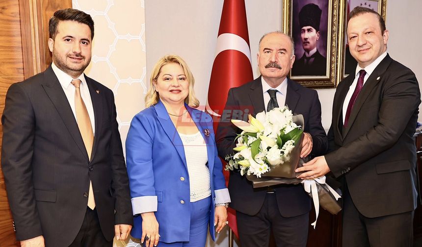 Vali Çalgan’a Eczacılardan Ziyaret