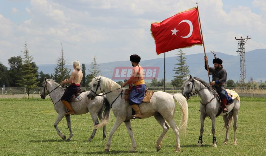 Uluslararası Atçılık Festivali Başladı
