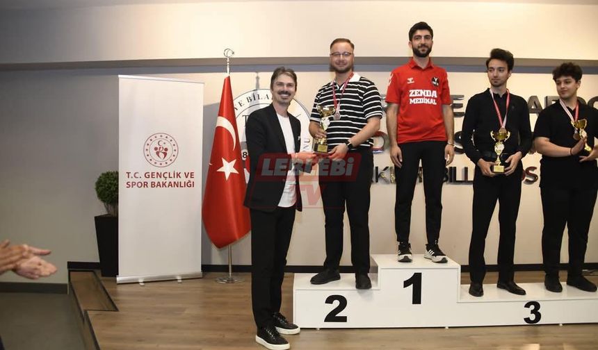 Yurtlig Bilardo Şampiyonasında Tunahan Yüksel İkinci Oldu