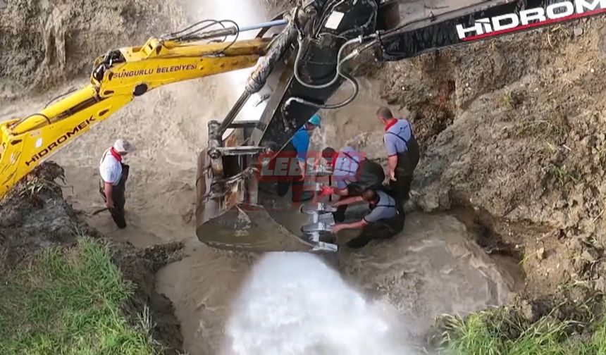 Sungurlu Ana İsale Hattındaki 10 Yıllık Patlak Onarıldı