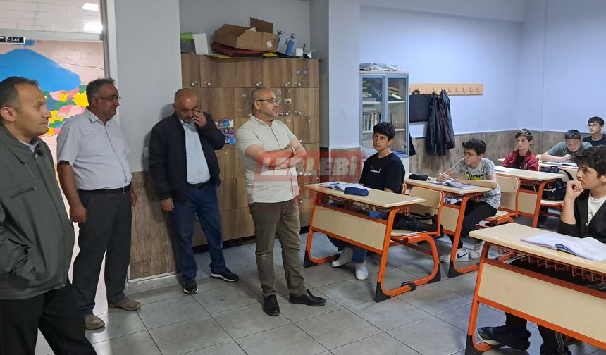 Milli Eğitim Müdürü Çağlar, Yıldırım Beyazıt İmam Hatip’i Ziyaret Etti