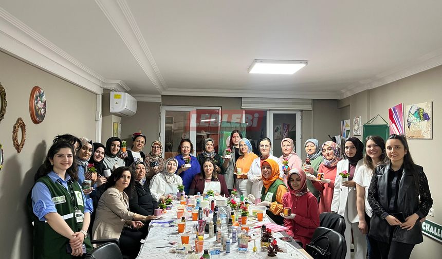 Çorum Yeşilay’dan Kadınlara Yönelik Taş Tozu Saksı Yapım Atölyesi