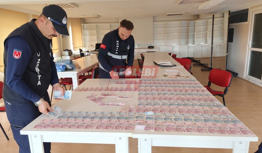 Zabıtanın Yakaladığı Dilencinin Üzerinden 50 Bin 145 Lira Çıktı