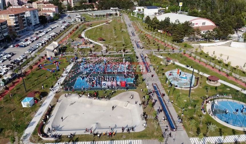 100. Yıl Millet Bahçesi Açıldı