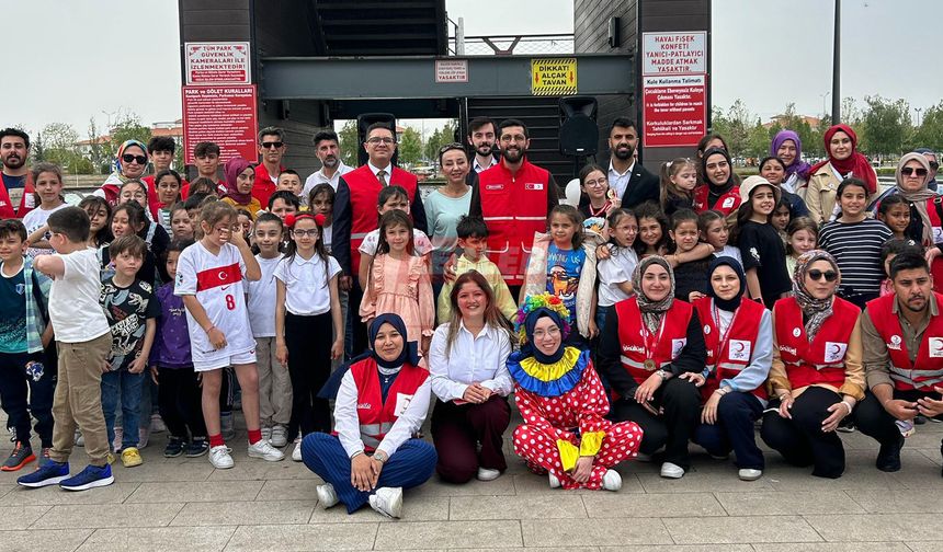 Atık Ürünlerden Projeler Ürettiler