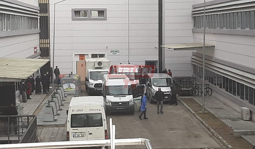 Pazar Yerinde Düşen Talihsiz Kadın Hayatını Kaybetti