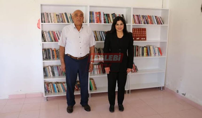 Köy Kütüphaneleri Projesine Hayırsever Mehmet Arayıcı’dan Destek