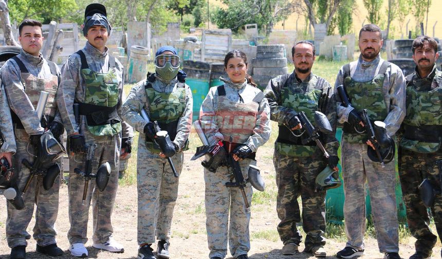 Kaymakam Yıldız Çocuklarla Paintball Oynadı