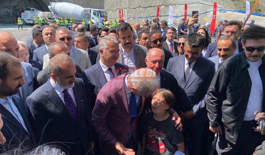 Çorum’da Tarihi Gün! Bakan Uraloğlu Hızlı Tren’in Temelini Atmak Üzere Geldi