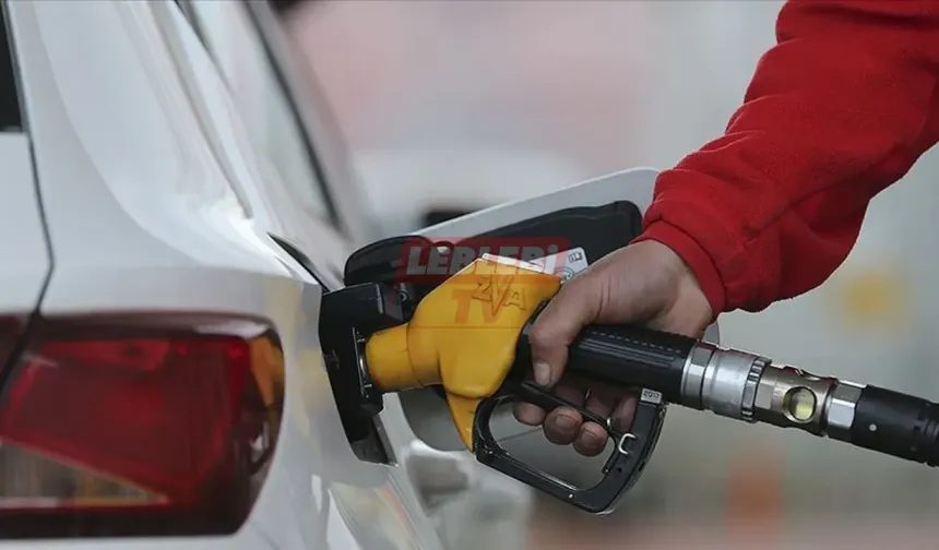 Araç Sahipleri Depoları Doldurun! Benzine Zam Yolda: Tabela Yine Değişiyor