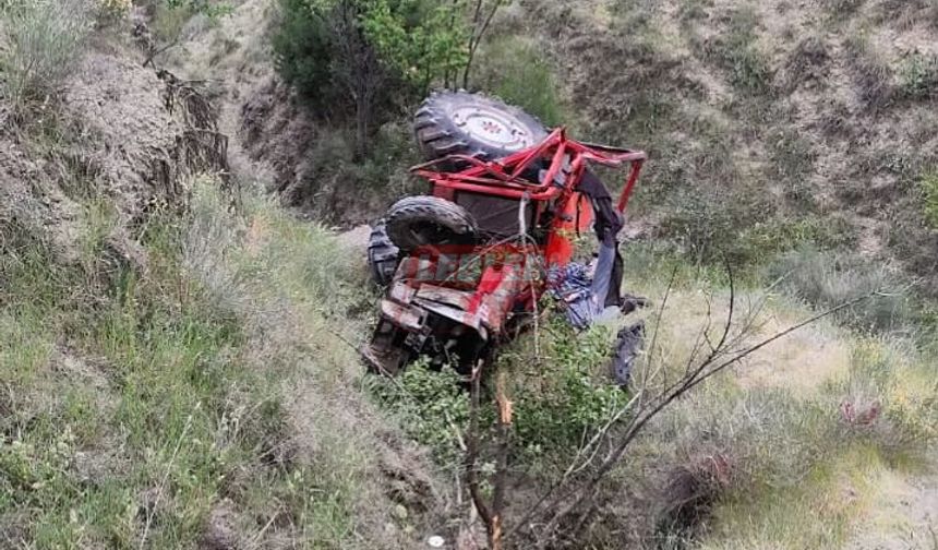 Devrilen Traktörün Sürücüsü Hayatını Kaybetti