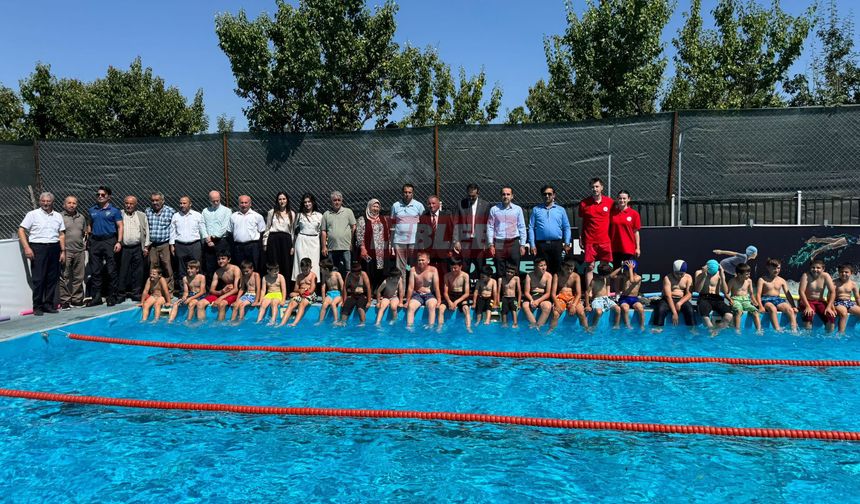 Uğurludağ’da Portatif Havuz Açıldı