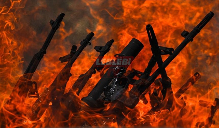 Terör Örgütü PKK'dan Bir Grup Silahlarını İmha Etti