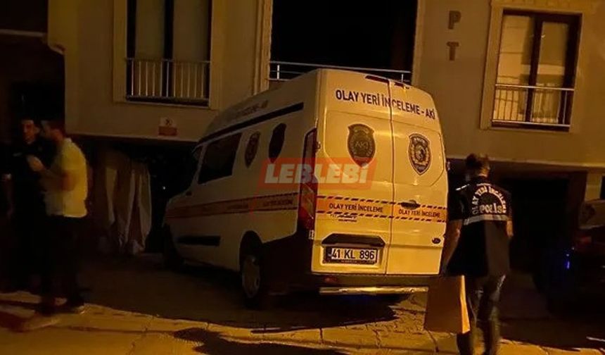 4 Yaşındaki Oğlunu Yastıkla Boğarak Öldüren Anne Cesediyle 8 Saat Aynı Evde Kaldı