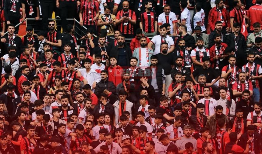 Çorum FK’dan İ.Y. Van Spor FK’ya Tribün Jesti