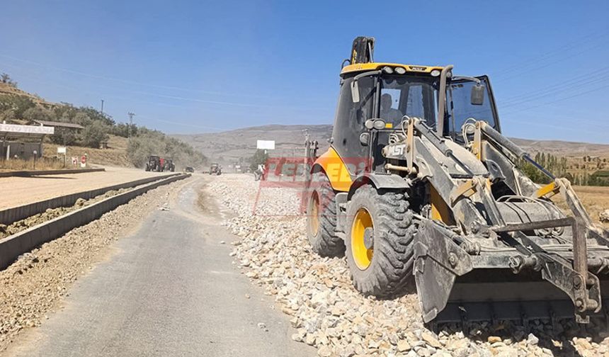 Çorum Amasya Yolu Mecitözü Geçişinin Büyük Bölümü Tamamlandı