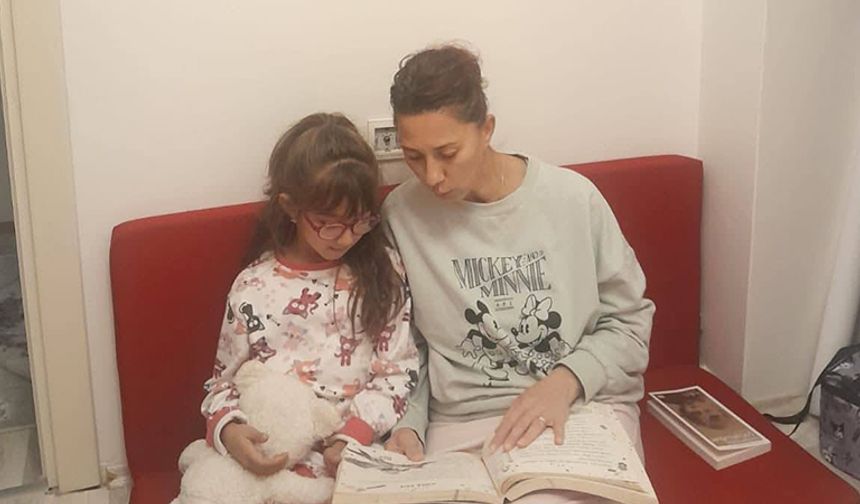 Öğrenciler Ve Veliler Kitap Başında